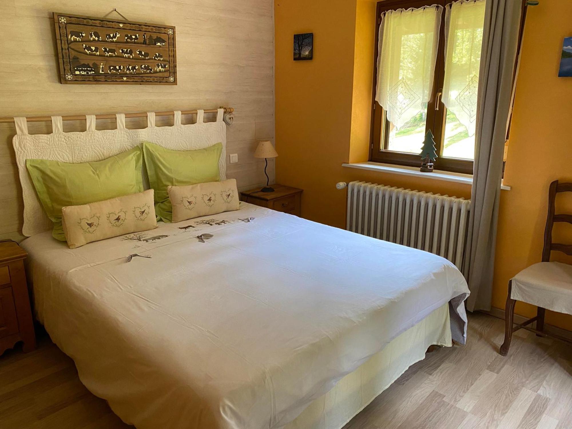 Chambres D'Hotes Des Cascades St-Nicolas Kruth المظهر الخارجي الصورة