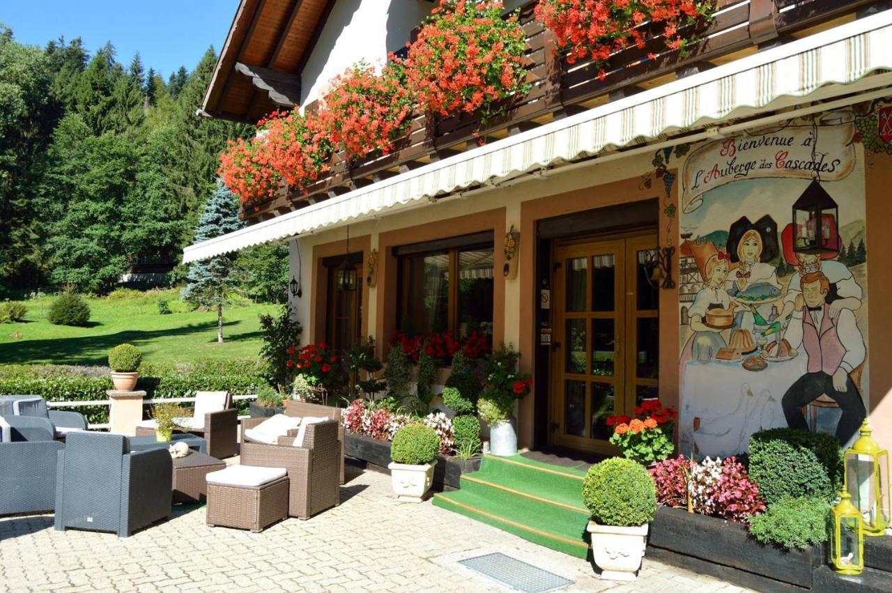 Chambres D'Hotes Des Cascades St-Nicolas Kruth المظهر الخارجي الصورة